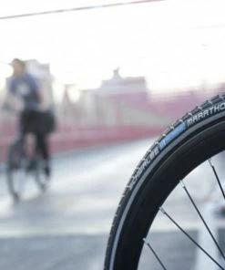 Pneu Schwalbe Marathon Plus HS440 - 26 Pouces -Pièces VTT Magasin pneu schwalbe marathon plus hs440 26 pouces 3